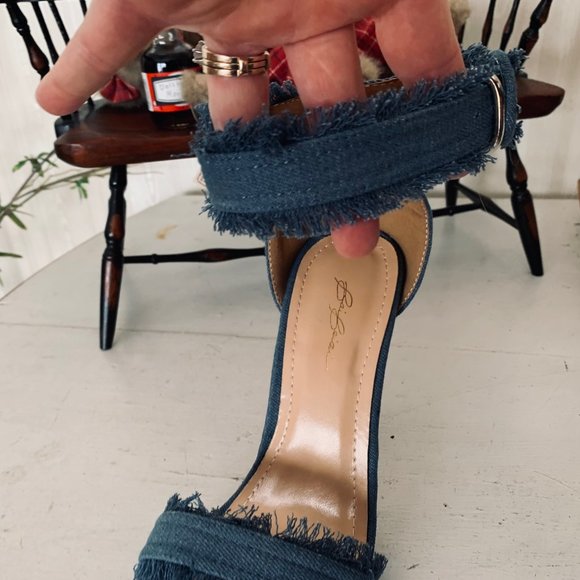 Bai Beiai Denim Stiletto Sandals with Ankle Strap Size 40 - Picture 6 of 16
